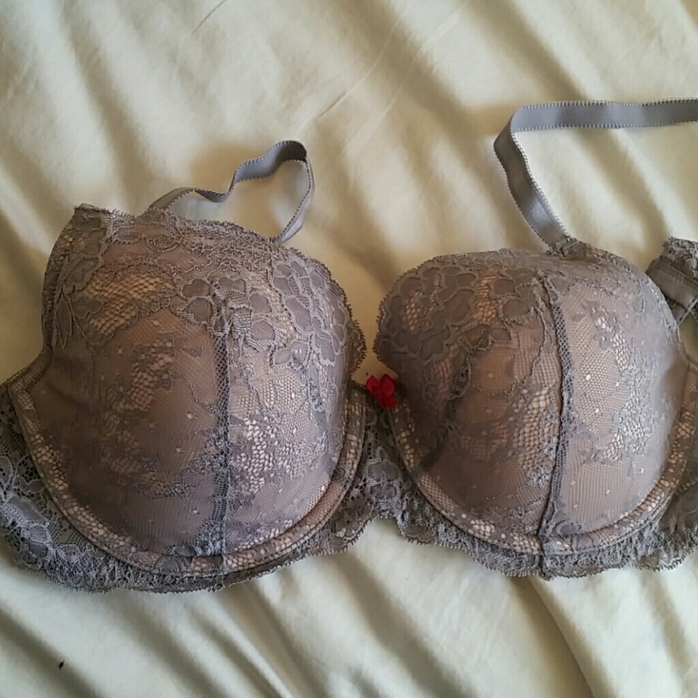 Victoria's Secret 38C